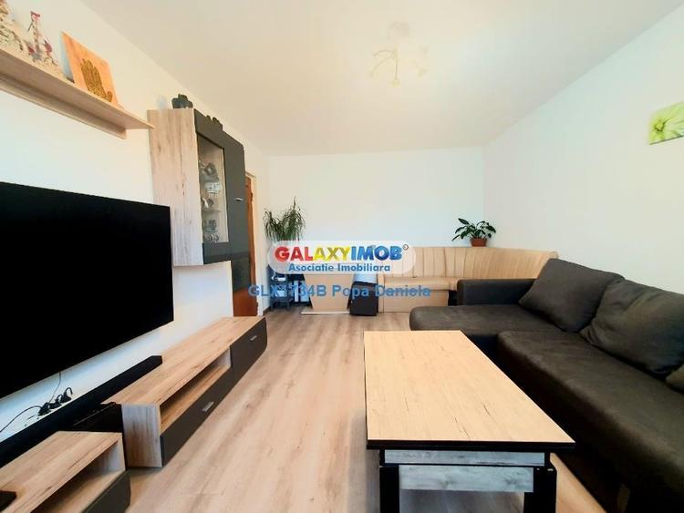 Vanzare 3 camere decomandat, Bdul 1 Decembrie - Scoala 82 - 1