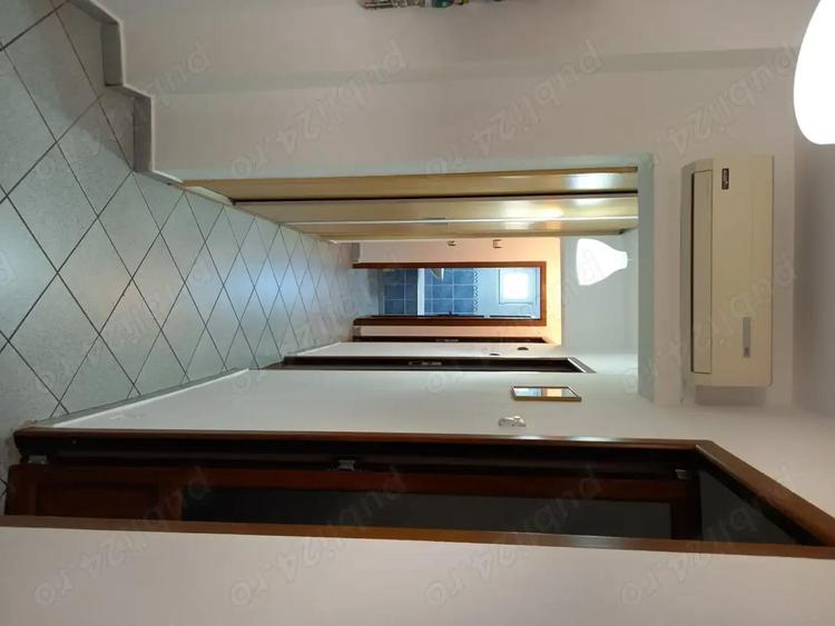 Vanzare apartament 4 camere, Ploiesti, Piata Mihai Viteazu - 1