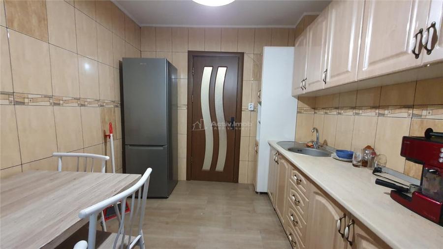 - apartament 2 camere - etaj 1 - Burdujeni - Orizont - 7