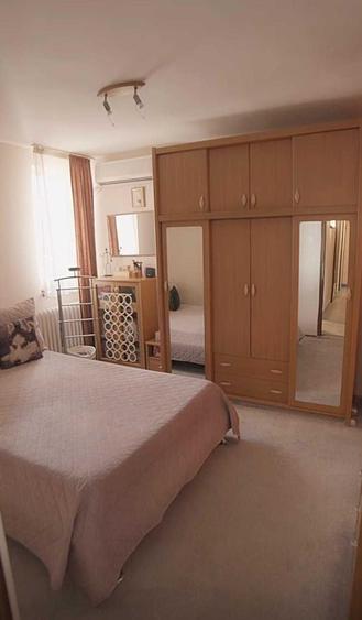 Apartament cu 3 camere, decomandat, etaj 9/10, zona Podu Ros - 3