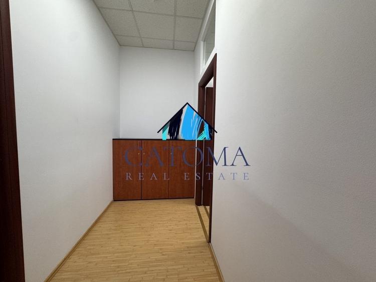 COTROCENI BUSINESS CENTER /DISPONIBILITATI 100-130 MP / ACCES STRADAL / METROU - 12