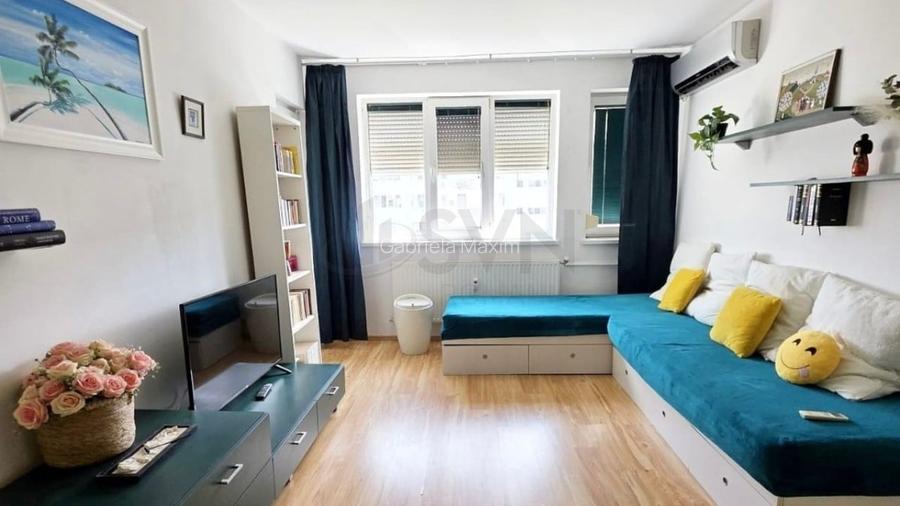 Apartament cu 2 camere semidecomandat în Dristor