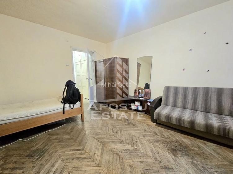 Apartament cu o camera, ideal pentru investitie, zona Circumvalatiunii