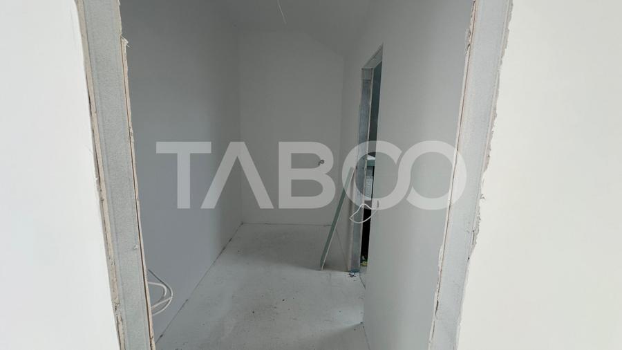 Apartament parcare inclusa 3 camere 85 mpu cu balcon zona Vest Sibiu - 10