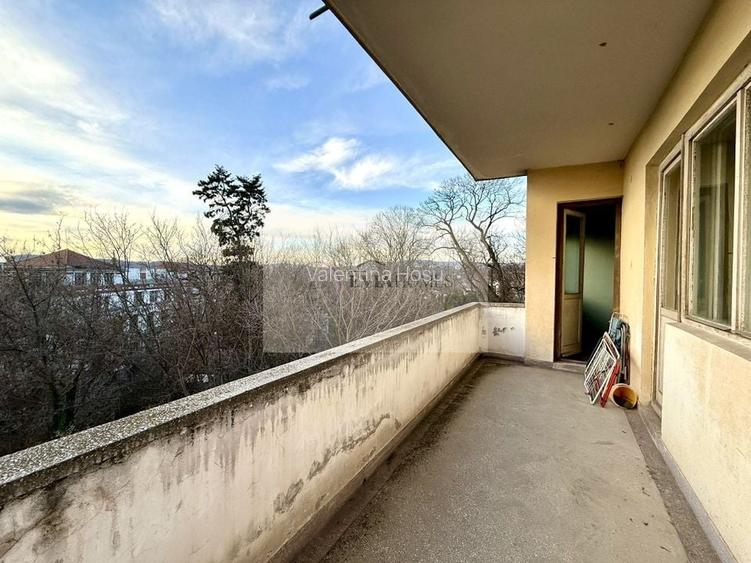 Zona UMF/4 camere/garaj inclus/120 mp