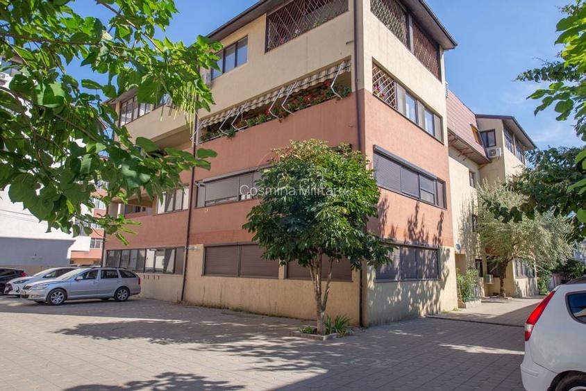 Apartament 3 camere de vanzare str Monumentului Bragadiru