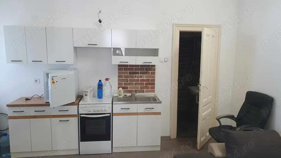 Chirie , centru , str primariei ..