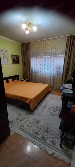 Vand apartament 2 camere Tg.Ocna - 1