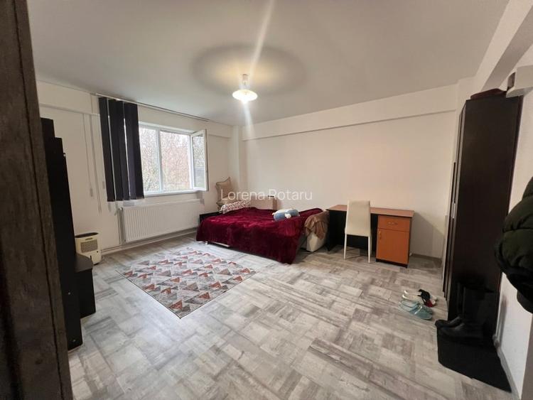Garsoniera semidecomandata, 31,1 mp, cartier Cornitoiu, zona Liceul Bibescu