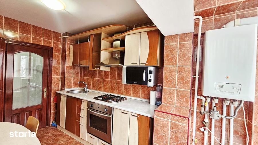 2 decomandate, etaj 2, Micro 17, la B-uri, mobilate, Pret 67.000 Euro - 7