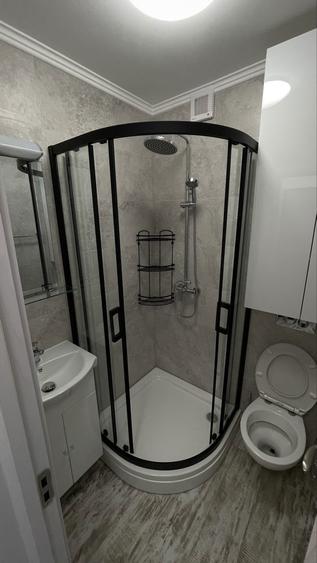 De inchiriat Garsoniera - 6