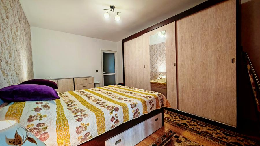 Parcul Tineretului | intrarea Lumea Copiilor | spatios | bl. anvelopat | parcare - 15