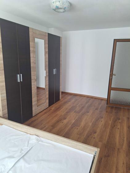 Apartament de vanzare - 2