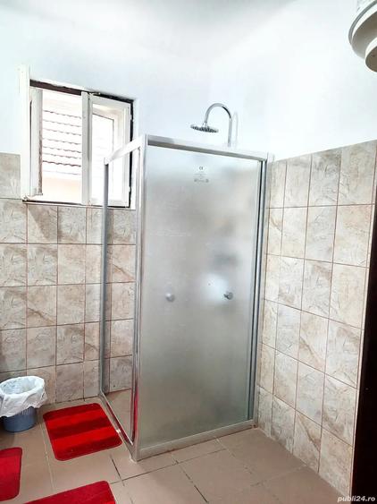 Casa din caramida, cu 3 camere ?i garaj in curte, in zona centrala - 3