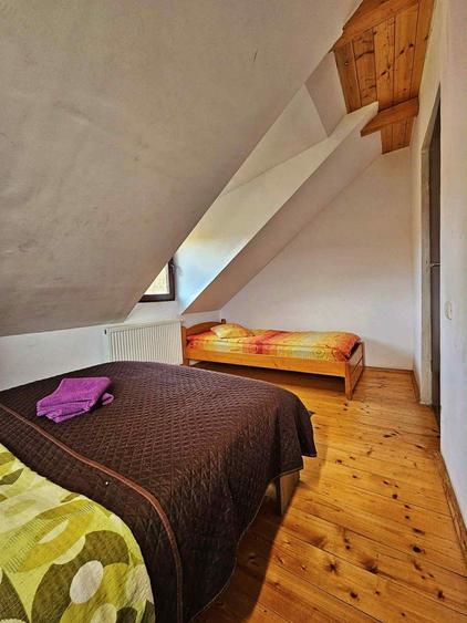 Cabana de inchiriat // - 4