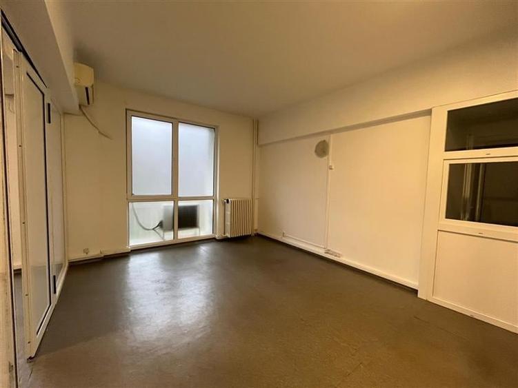 Diplomat Business Center - utilitati incluse - 3