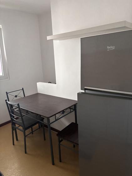 Titan chiar la metrou Nicolae Grigorescu - 2