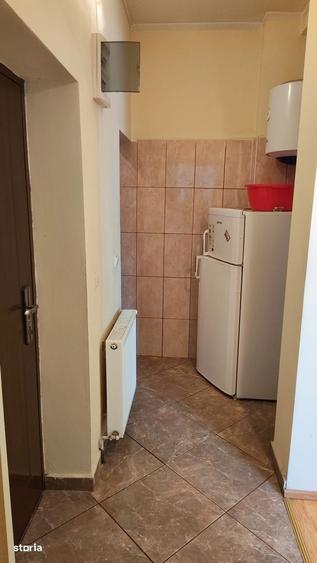 Apartament cu 2 camere, bucatarie separata ?i beci - 11