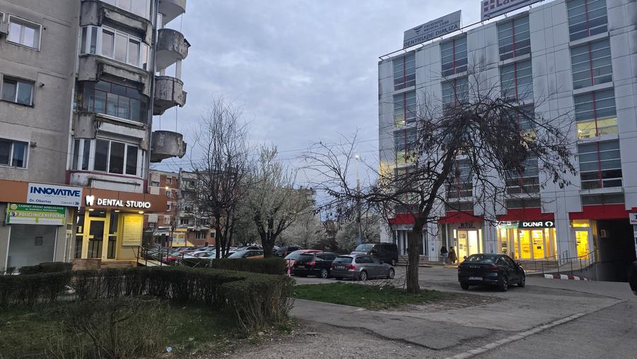 Inchiriez spatiu in Deva, zona Spitalul Judetean, suprafata utila  20 mp - 8