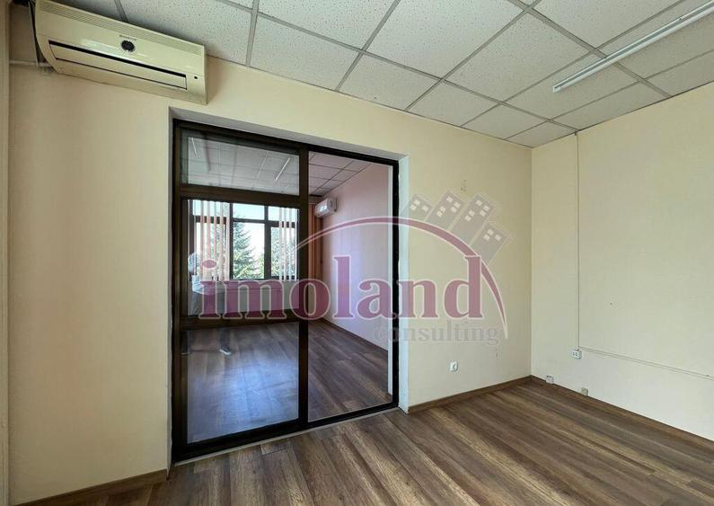 Casa 15 camere cu parcare mare - Jiului - 1