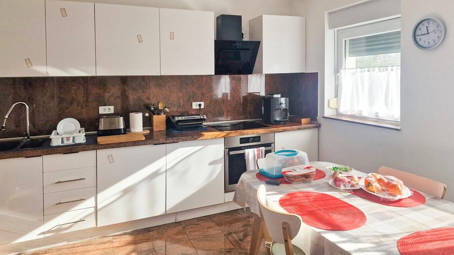 Casa modernă în Darza – 402 mp construiți, Fotovoltaice si Garaj - 6