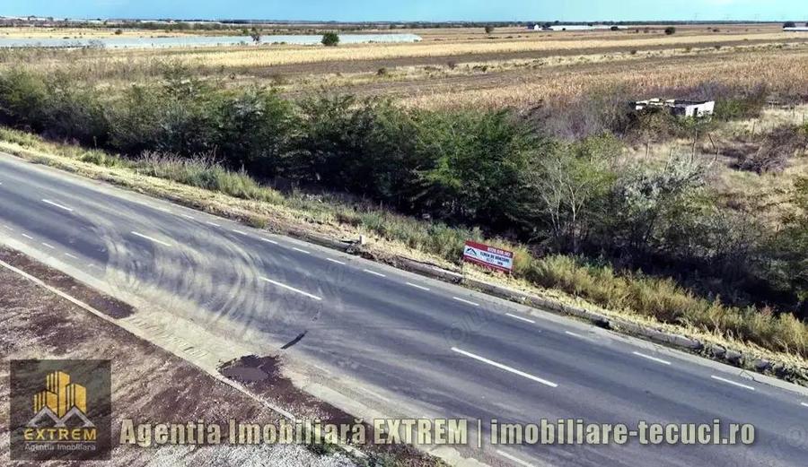 Teren extravilan 4500mp, deschidere 18 ml, intre Tecuci ?i Matca - 1