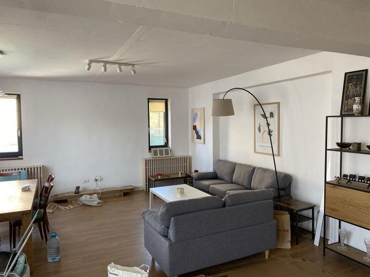 Biharia-Baneasa 3camere parter cu curte si loc parcare - 2