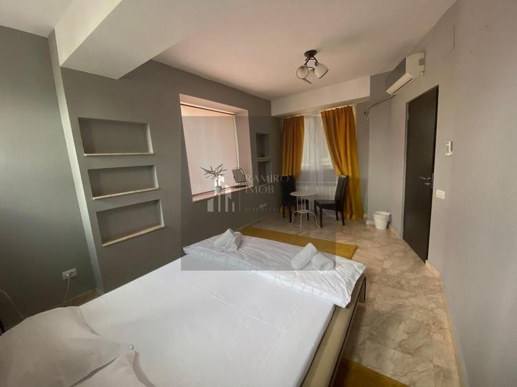 Apartament 5camere 220mp +terasa 210mp Unirii -Pasaj Marasesti -an2009 - 1