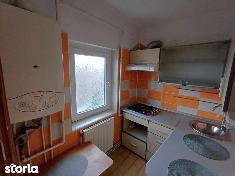 Inchiriez garsoniera - 2