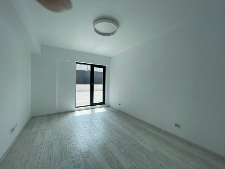 Vanzare 2 Camere cu loc de Parcare - Bulevardul Pipera - 4