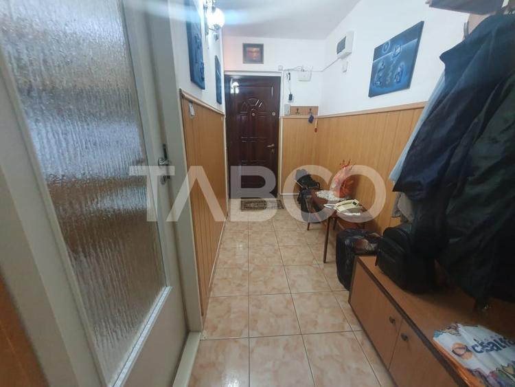 Apartament 2 camere etaj 2  semidecomandat 52 mp utili zona Campului - 7