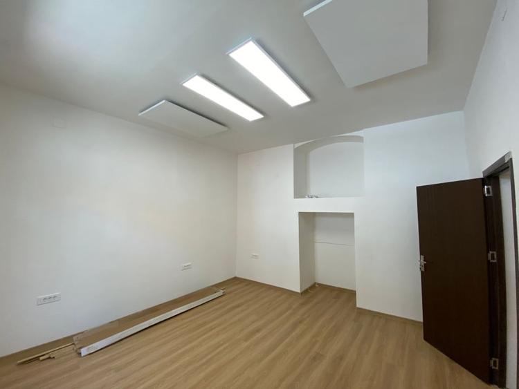 Spatiu comercial ultracentral format din 2 camere cu 2 intrari separate, 40,18mp - 10