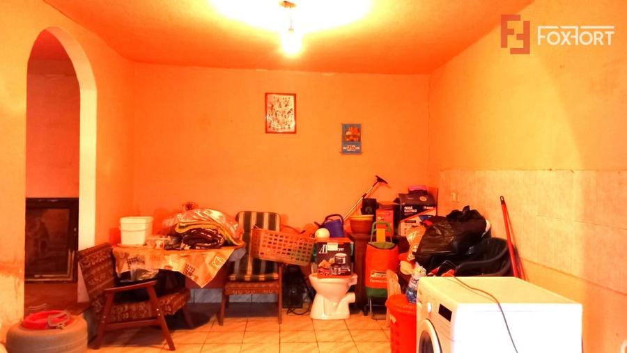 Casa individuala + hala de vanzare in Grabat - 16