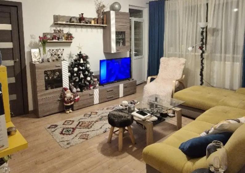 Apartament 3 camere, parter, 60 mp, Pia?a Sudului - 11