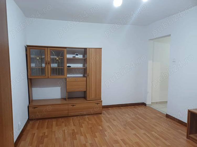 Inchiriez aparatament cu 2 camere - 5