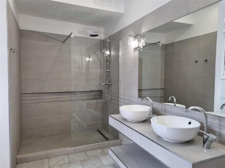 Apartament 4/ 5 camere exclusivist, garaj, inchiriere termen lung, Padurea Banea - 10