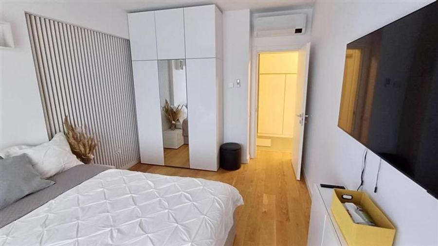 Apartament cu 2 camere decomandat, mobilat în Herăstrău