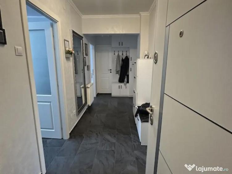 Apartament de vanzare, 74 mp, Bulevardul Traian - 14