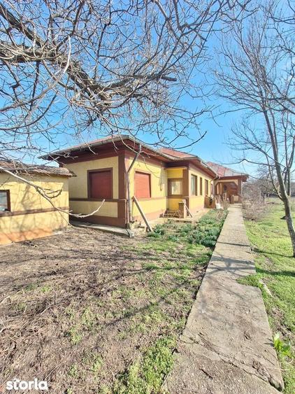 Casa 6 camere Frumusani teren 1341 mp caramida - 1