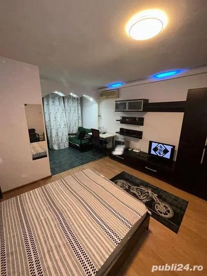 costin georgian 1 minut metrou moderna libera - 3