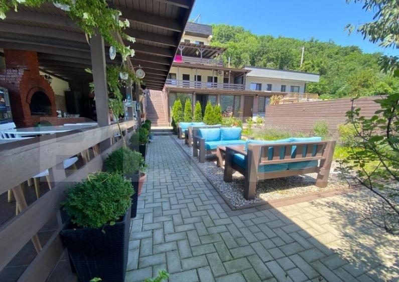 Pensiune 360 mp utili, teren 600 mp, Dubova - 8