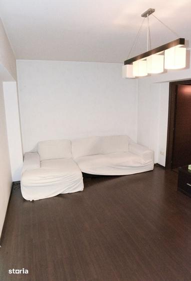 Apartament cu 3 camere decomandat în Dristor