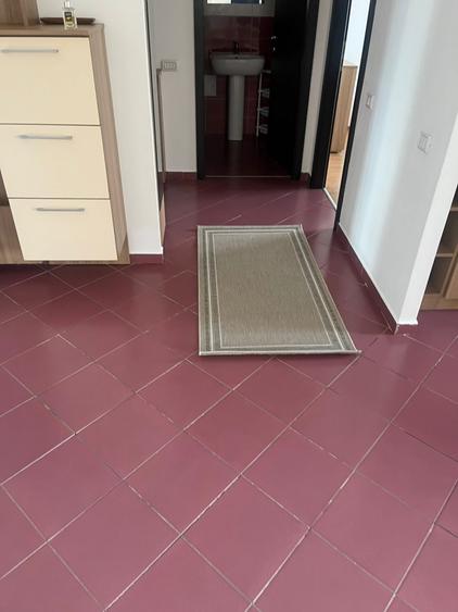 Apartament cu 2 camere decomandat, mobilat în Răcădău
