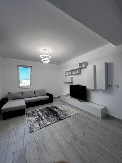 Apartament cu 3 camere decomandat în Giroc
