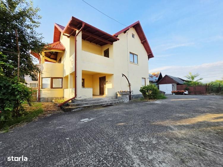 Casă cu 4 camere în Ariceștii Rahtivani