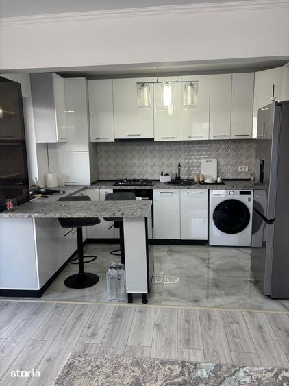 Casă cu 3 camere cu Teren 450 Mp în Domnești