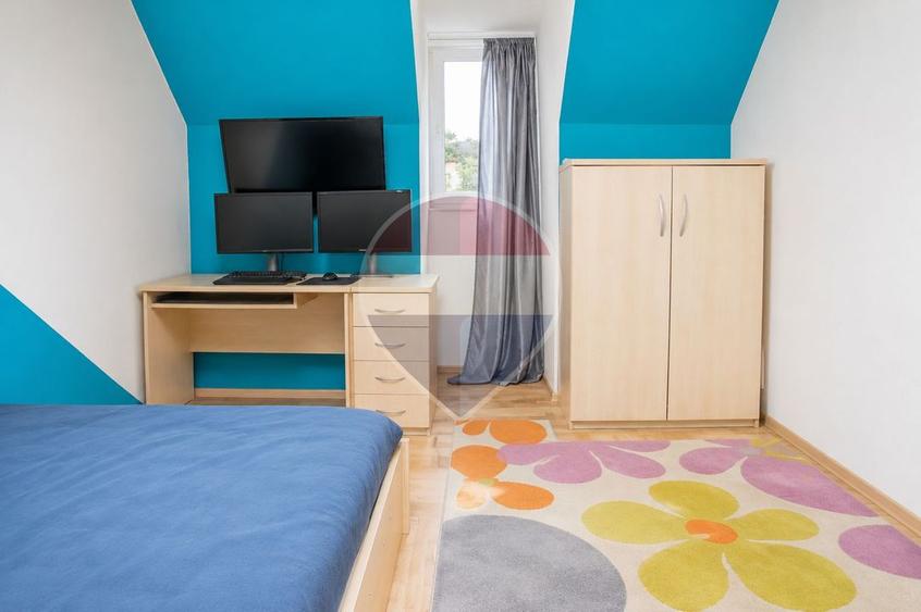 Apartament cu 3 camere în Centrul Istoric