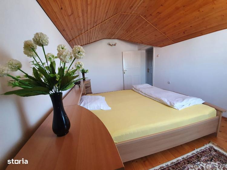 Apartament cu 4 camere, mobilat în Girocului