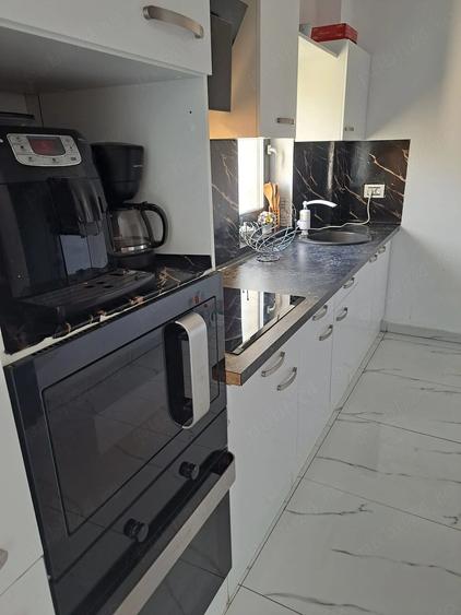 Casă cu 2 camere cu Teren 325 Mp în Parța