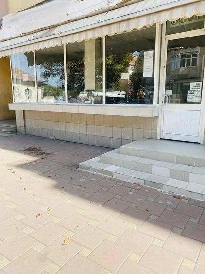 Spațiu comercial, de 58 mp, în Central